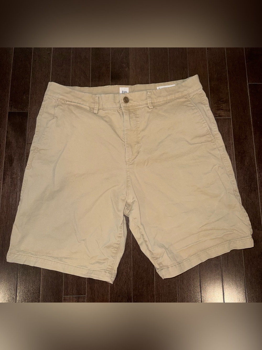GAP Men's Beige  Shorts